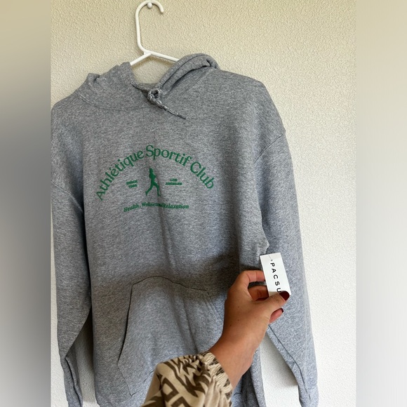 NWT Pacsun sweatshirt - Picture 2 of 4